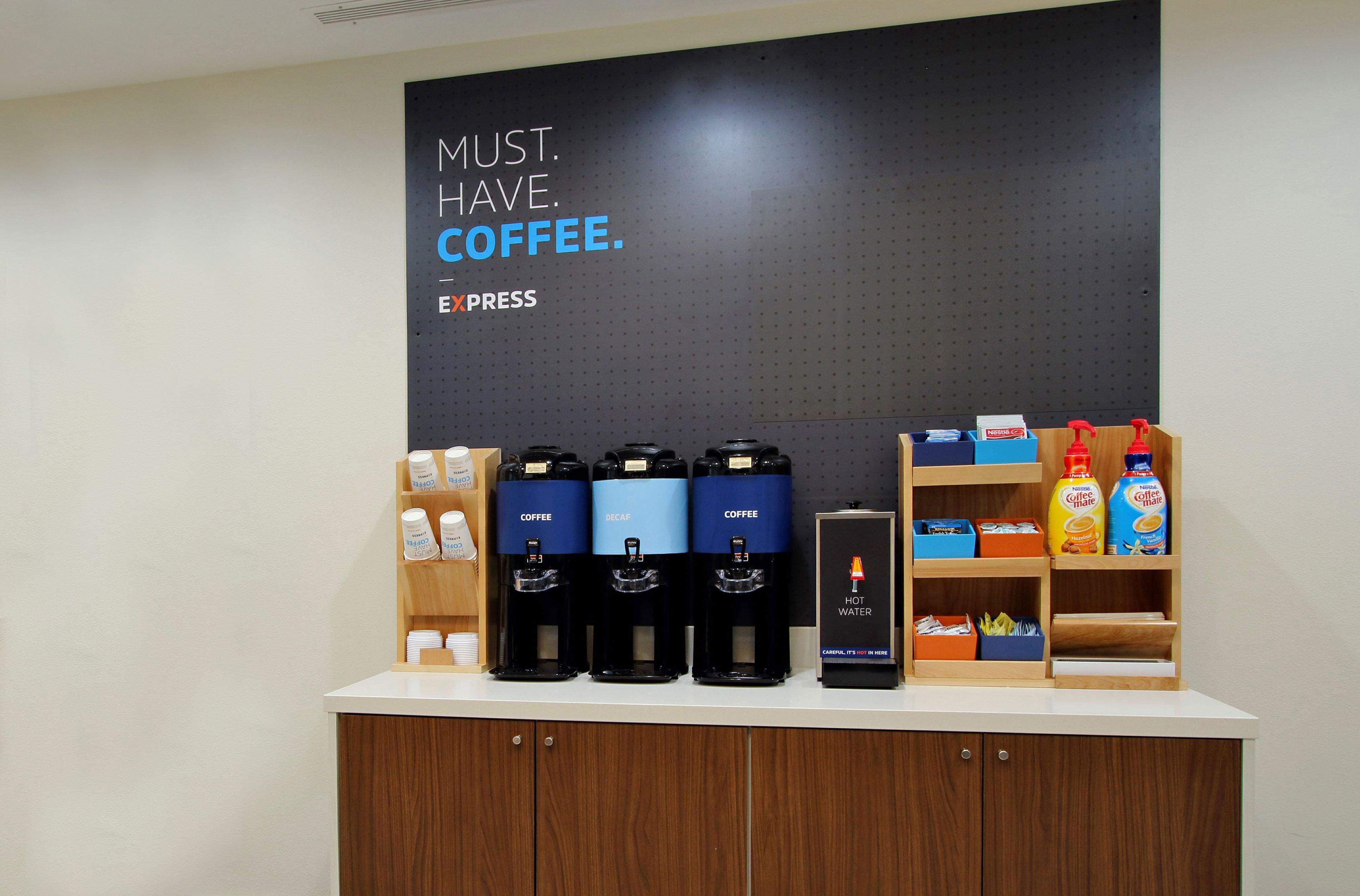 Holiday Inn Express & Suites Madison By Ihg Luaran gambar