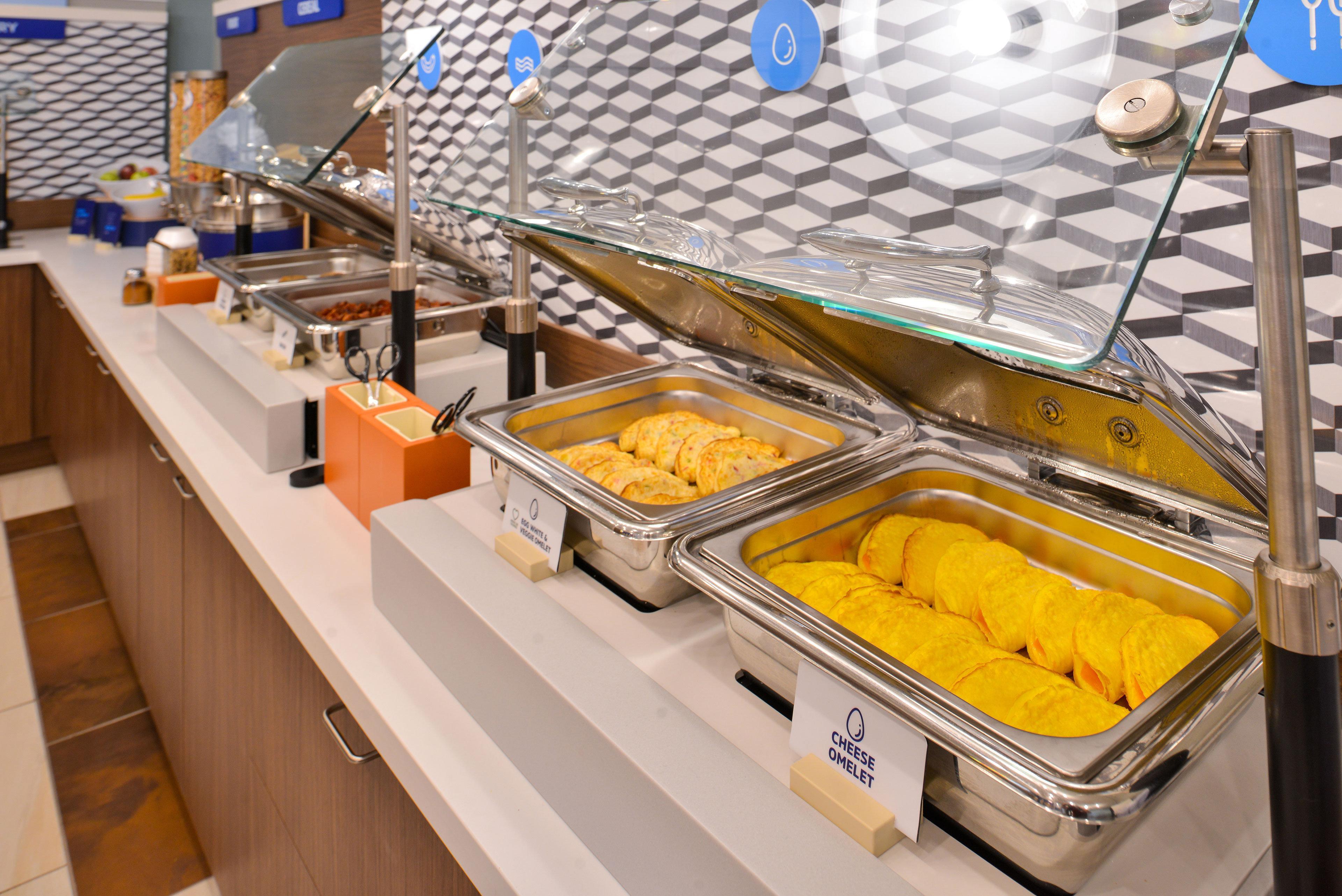 Holiday Inn Express & Suites Madison By Ihg Luaran gambar
